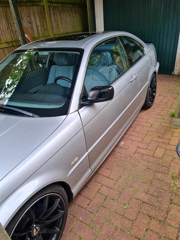 Gebraucht BMW 323 170 PS (125 kW) 1997 Silber Coupé