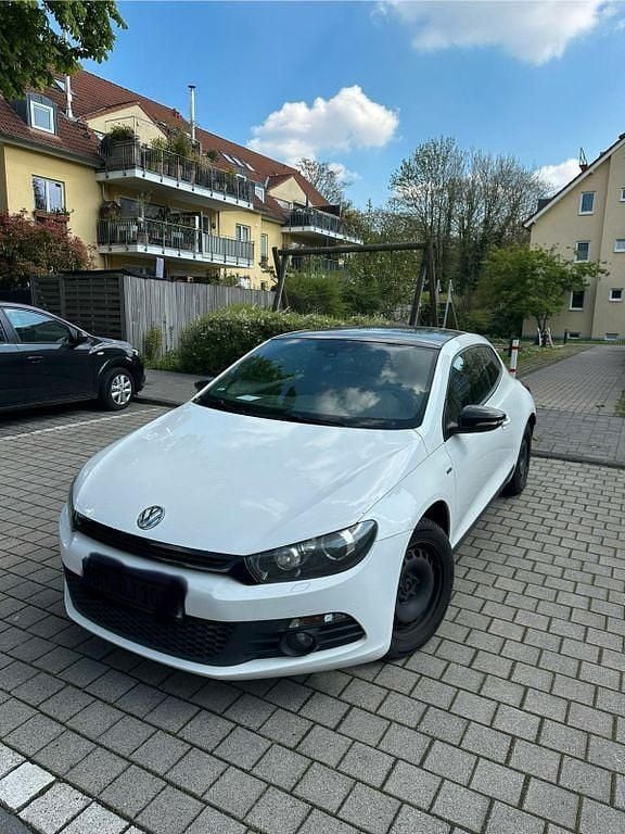 Usata VW Scirocco 122 CV (89 kW) 2012 Bianco Coupé