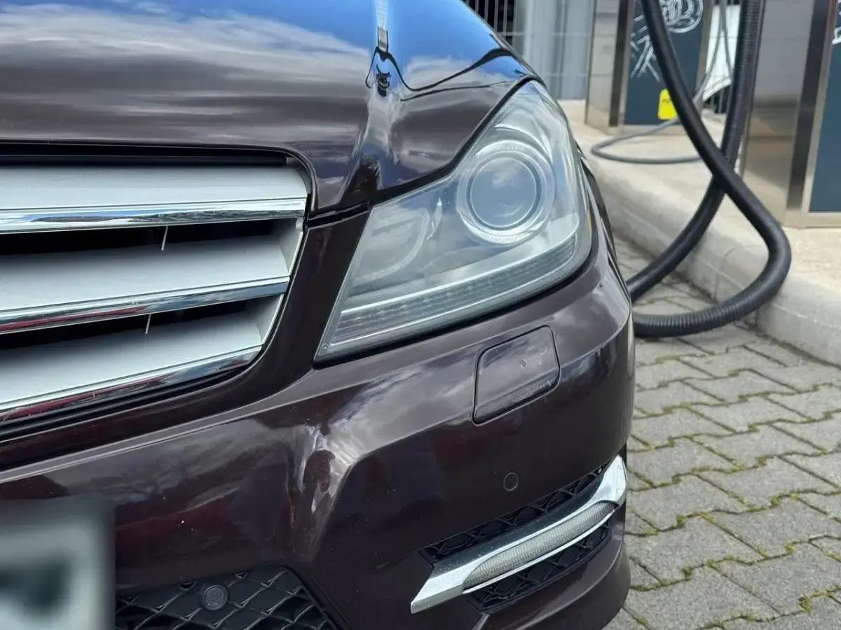 Gebraucht Mercedes 220 170 PS (125 kW) 2011 Braun Kombi