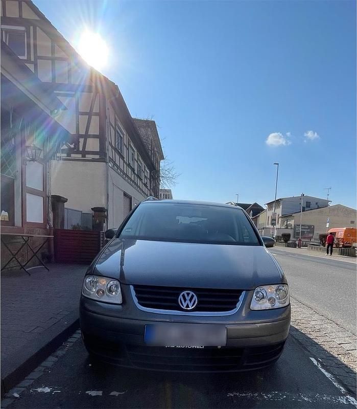 Gebraucht VW Touran 140 PS (102 kW) 2006 Grau Van / Kleinbus