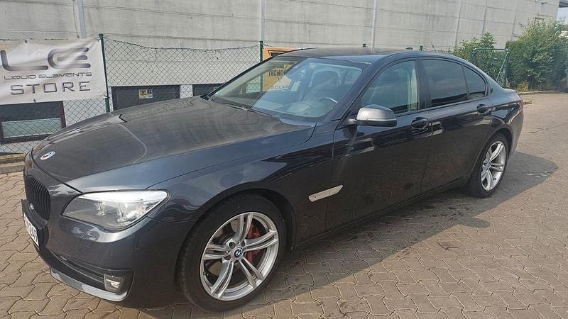 Gebraucht 2015 BMW 730 Limousine | 24.200 € (Etwas zu teuer) - Bild 1/4