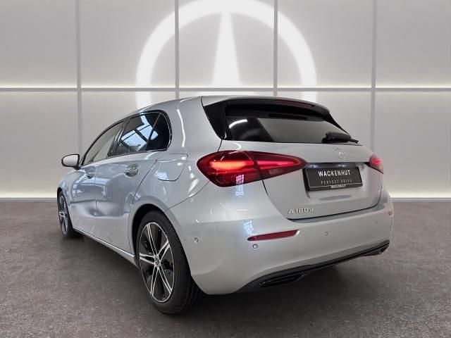Neu Mercedes A180 Advanced Plus 116 PS (85 kW) 2026 Silber Limousine