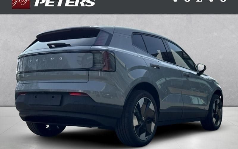 Neu Volvo EX30 Plus 200 kW (272 PS) 2026 Grau SUV