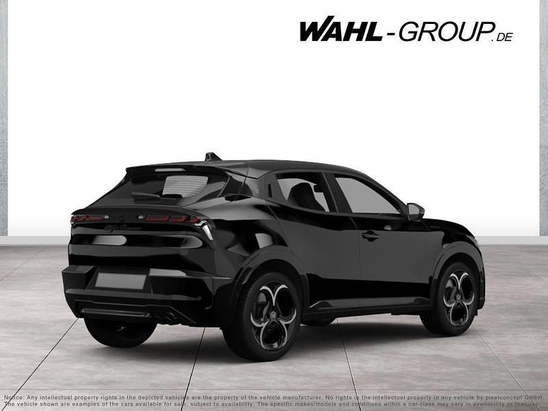 Neu Alfa Romeo Junior Edizione Speciale 145 PS (106 kW) 2025 Schwarz SUV