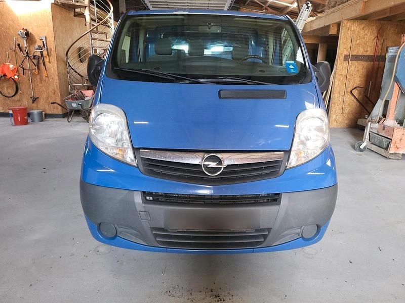 Blau Gebraucht 2013 Opel Vivaro Van | 5.800 € (Guter Preis) - Bild 1/4