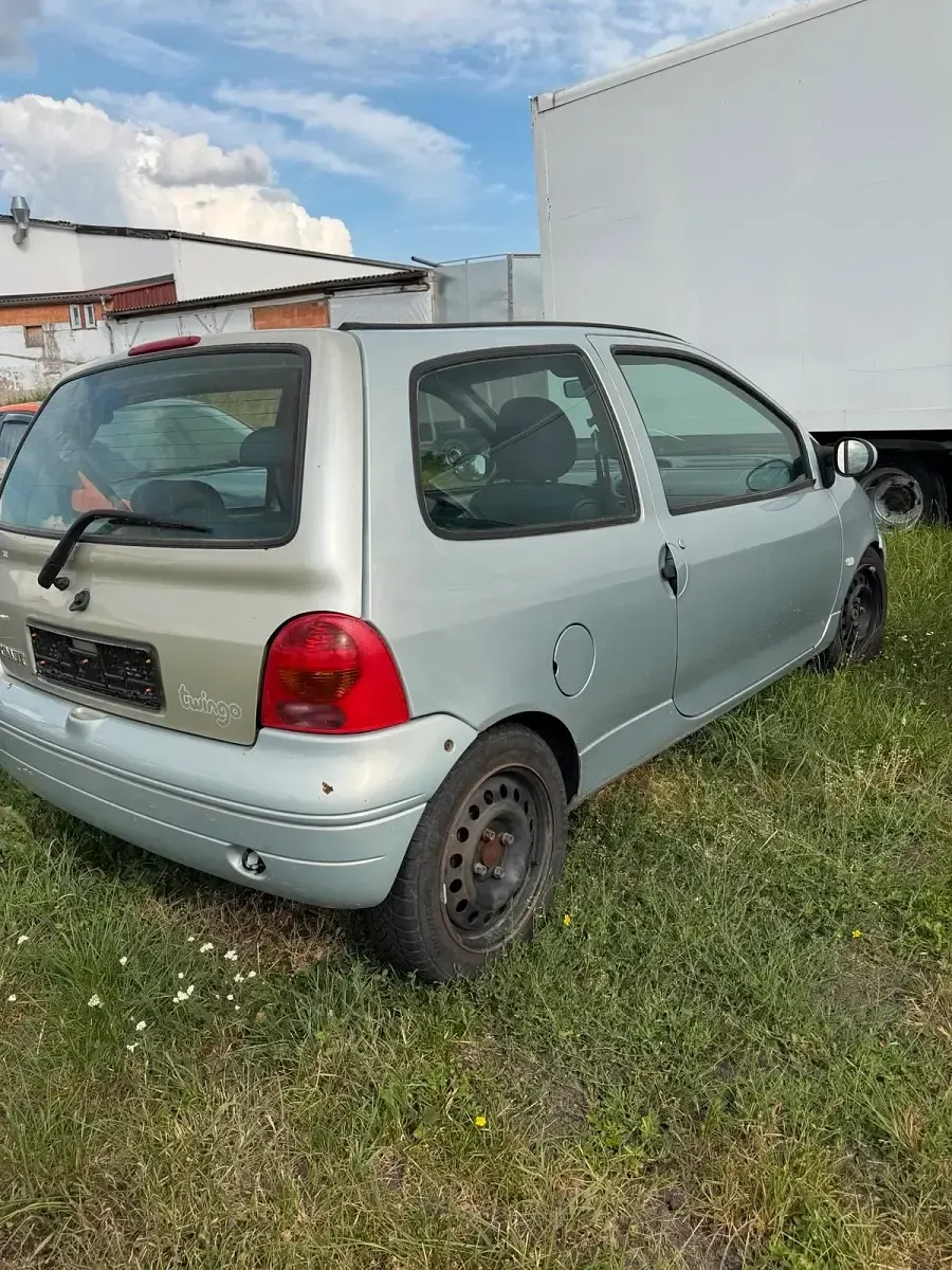Gebraucht Renault Twingo 75 PS (55 kW) 2000 Silber Kleinwagen