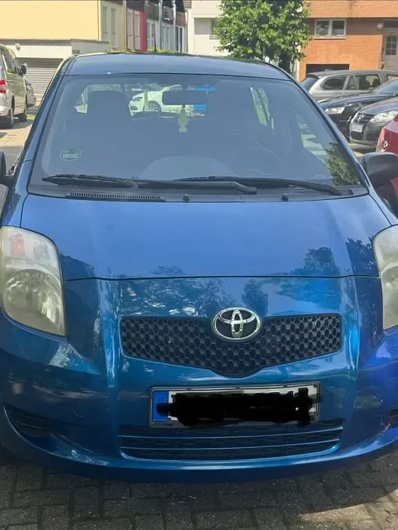 Gebraucht Toyota Yaris Cool 69 PS (50 kW) 2007 Blau Kleinwagen