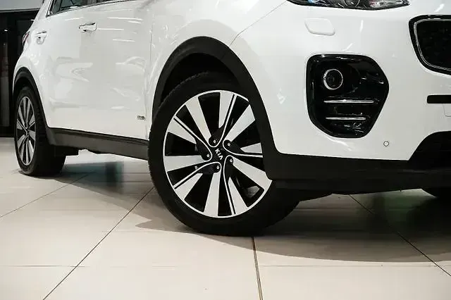Gebraucht Kia Sportage Platinum Edition 185 PS (136 kW) 2017 Weiß SUV