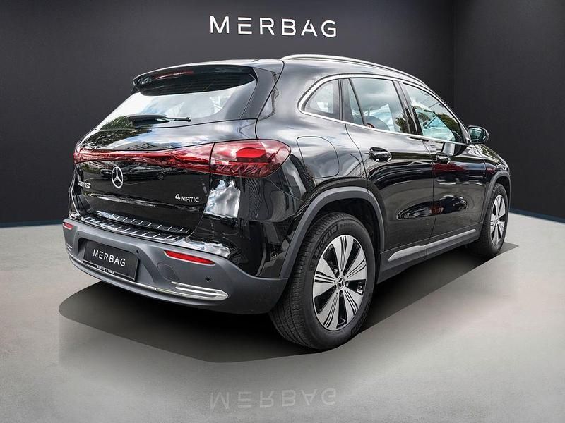 Gebraucht Mercedes EQA350 Advanced 214 kW (292 PS) 2024 Kosmosschwarz SUV