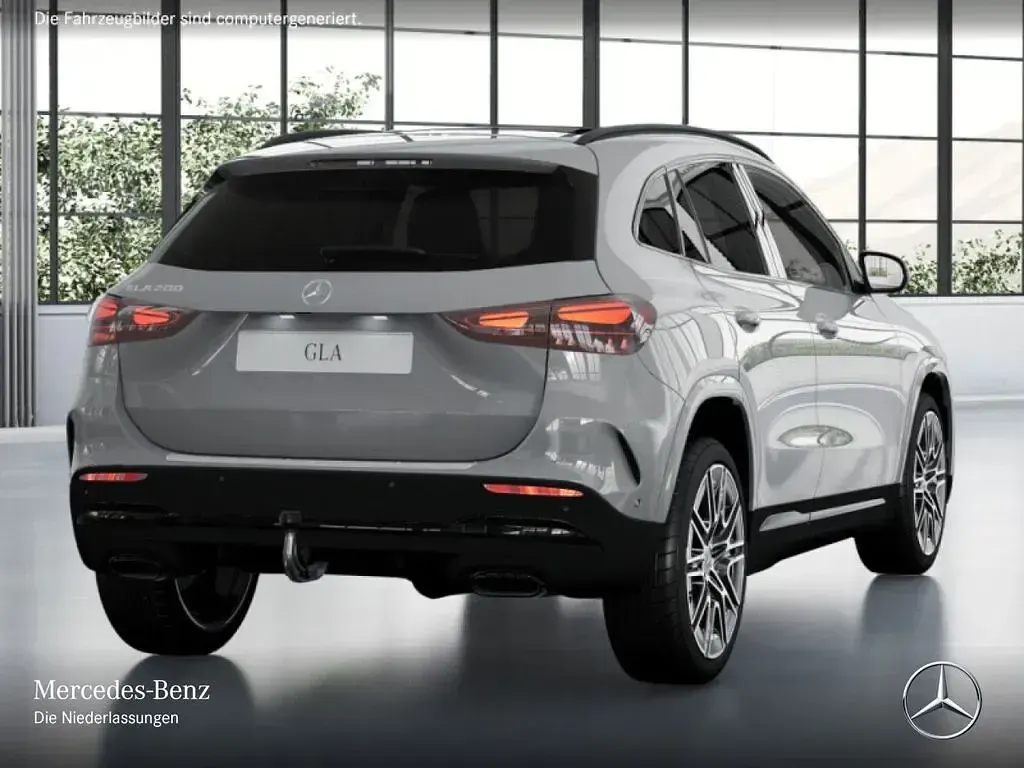 Gebraucht Mercedes GLA200 AMG 163 PS (119 kW) 2026 Grau SUV