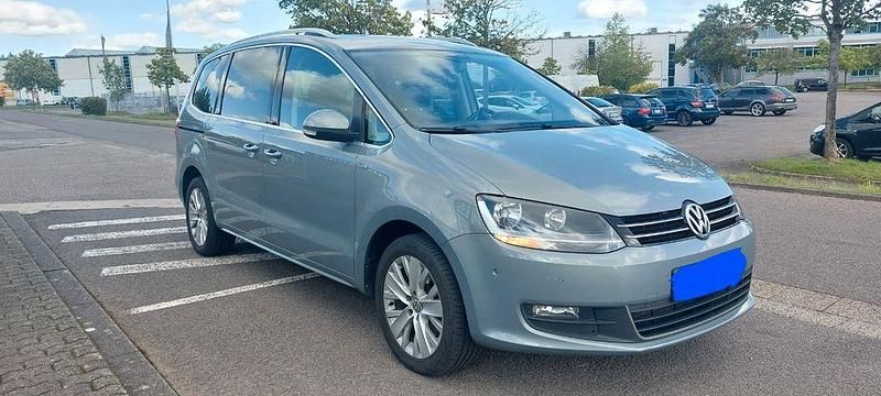 Gebraucht VW Sharan 140 PS (102 kW) 2014 Blau Van / Kleinbus