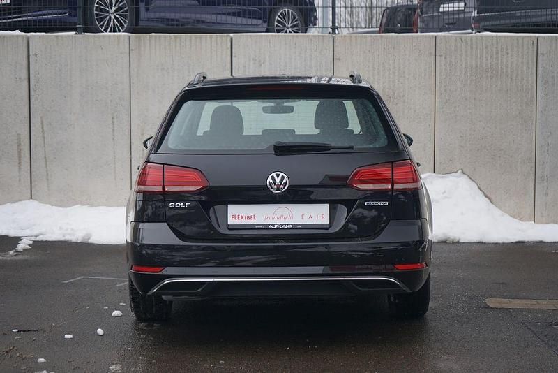 Gebraucht VW Golf VII 131 PS (96 kW) 2020 Schwarz Kombi