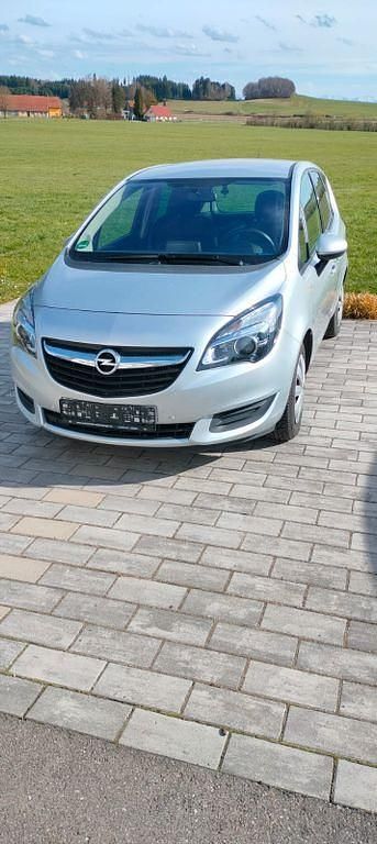 Gebraucht Opel Meriva Innovation 120 PS (88 kW) 2017 Van / Kleinbus