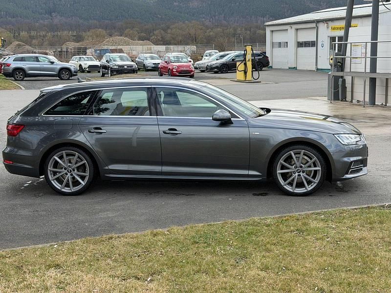 Gebraucht Audi A4 S-Line 190 PS (139 kW) 2016 Grau Kombi