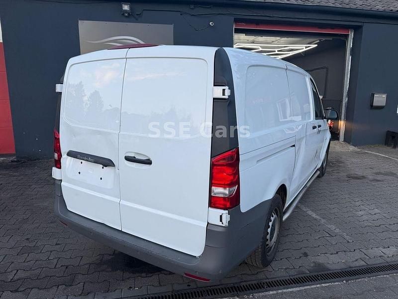 Gebraucht Mercedes Vito 136 PS (100 kW) 2021 Weiß Van