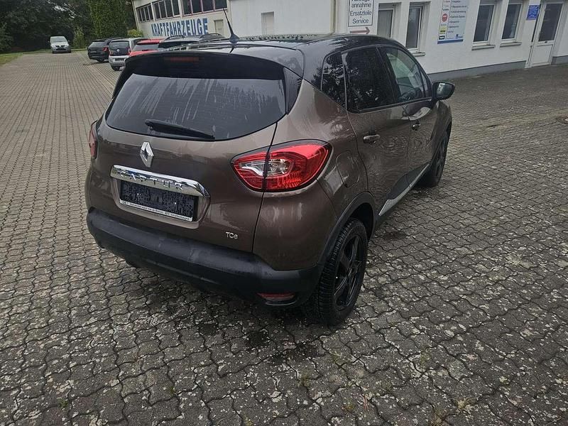 Gebraucht Renault Captur Intens 90 PS (66 kW) 2015 Braun SUV