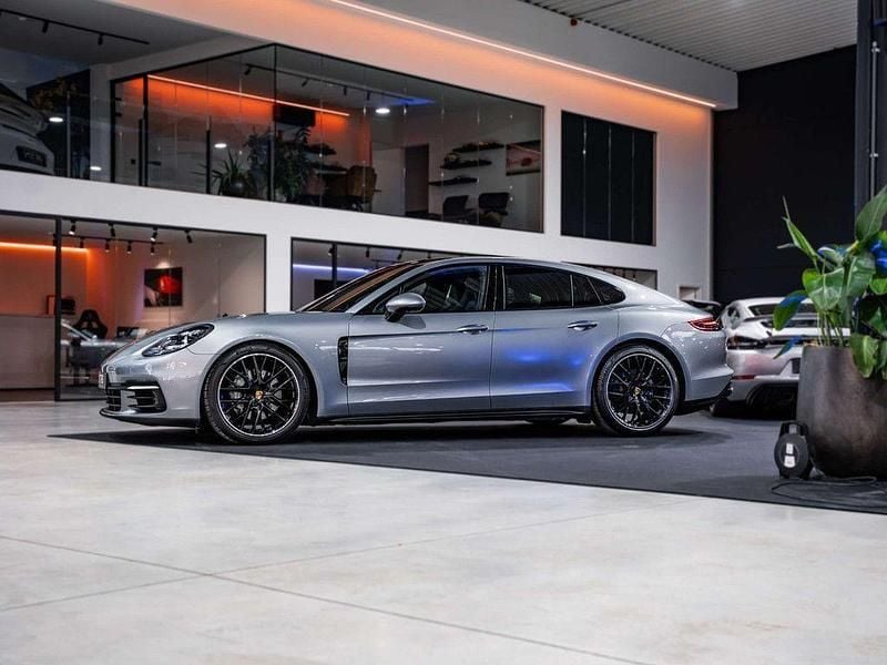 Gebraucht Porsche Panamera Turbo 441 PS (324 kW) 2019 Silber Limousine