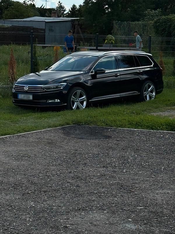 Gebraucht VW Passat Highline 190 PS (139 kW) 2016 Kombi