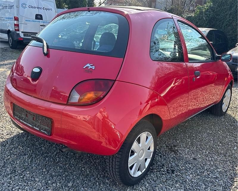 Gebraucht Ford Ka 60 PS (44 kW) 2003 Rot Kleinwagen