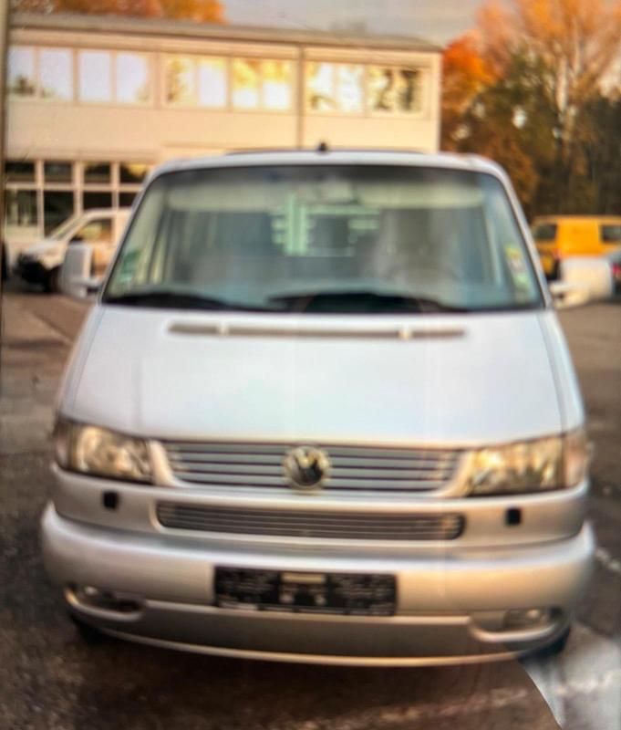 Silber Gebraucht 2002 VW T4 Van | 13.999 € (Etwas zu teuer) - Bild 1/4