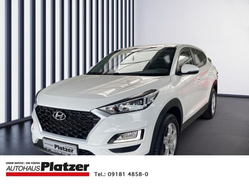 Weiss Gebraucht 2018 Hyundai Tucson Select SUV | 18.950 € (Teuer) - Bild 1/4