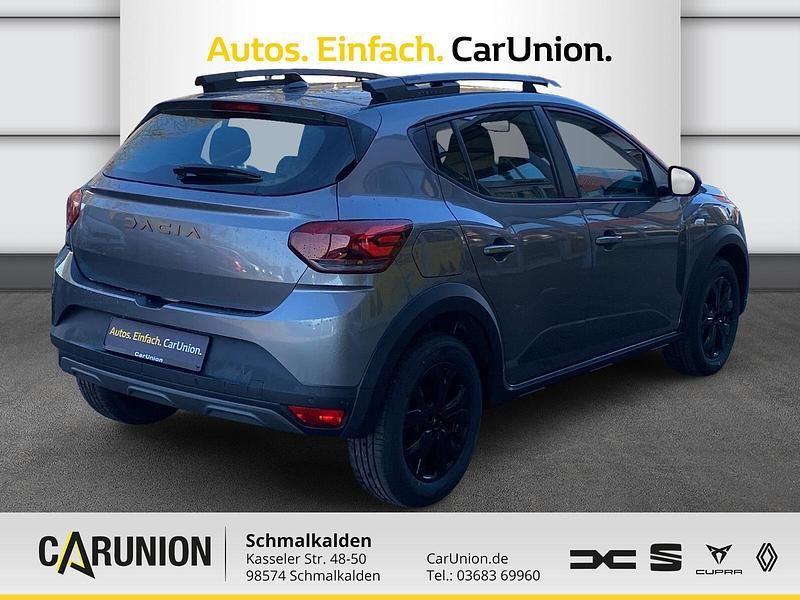 Neu Dacia Sandero Extreme 91 PS (66 kW) 2025 Dolomitgrau Kleinwagen