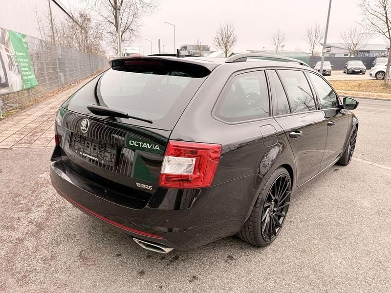 Gebraucht Skoda Octavia RS 184 PS (135 kW) 2015 Schwarz Kleinwagen