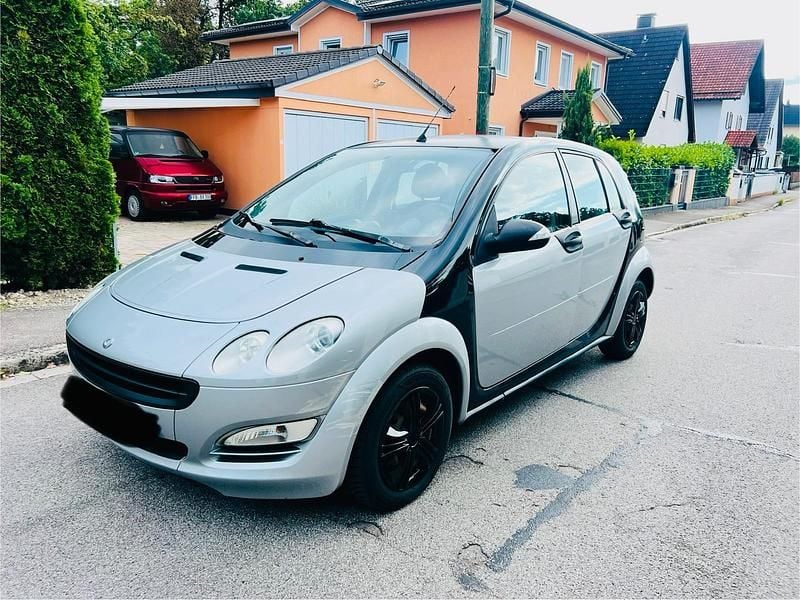 Silber Gebraucht 2006 Smart ForFour Limousine | 1.400 € (Fairer Preis) - Bild 1/4