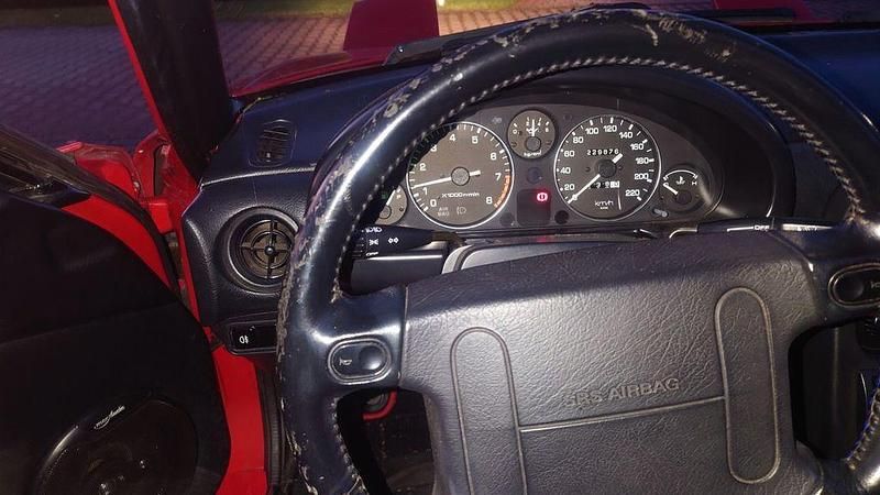 Gebraucht Mazda MX5 131 PS (96 kW) 1994 Rot Cabrio