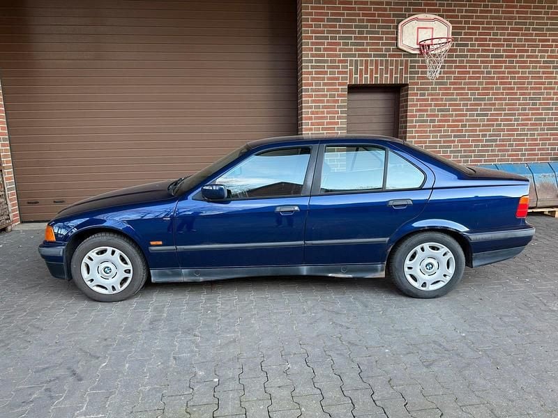 Brugt BMW 316 1996 Blå Sedan