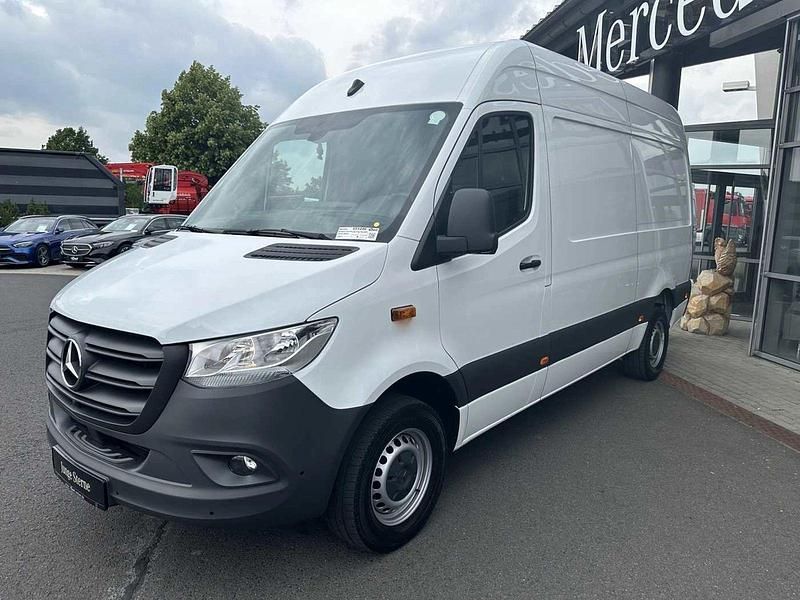Gebraucht Mercedes Sprinter 169 PS (124 kW) 2024 Weiss Van