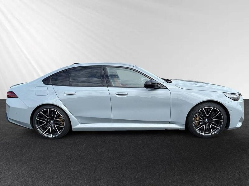 Gebraucht BMW M5 Performance 727 PS (534 kW) 2024 Brooklyn grau metallic Limousine