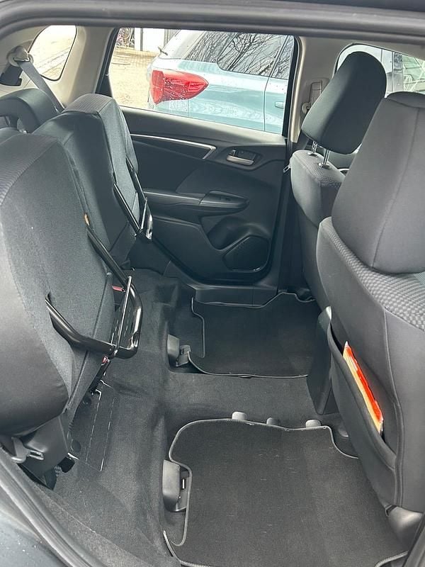 Gebraucht Honda Jazz Comfort 102 PS (75 kW) 2018 Grau Kleinwagen