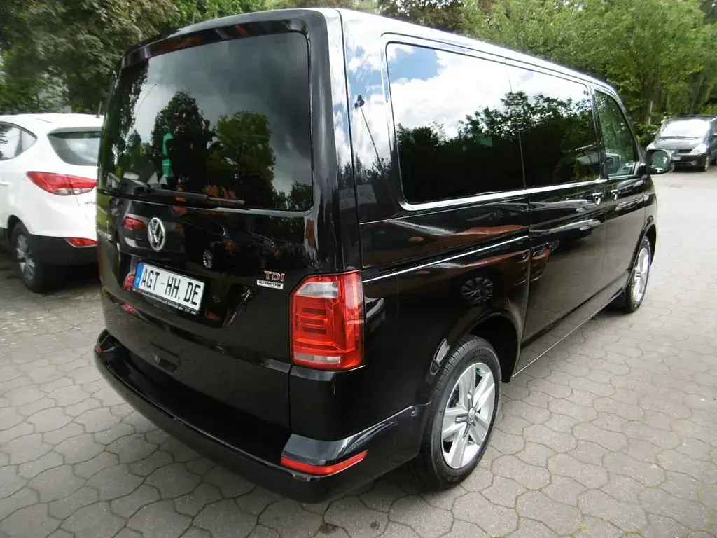 Gebraucht VW Multivan 204 PS (150 kW) 2016 Schwarz Van / Kleinbus