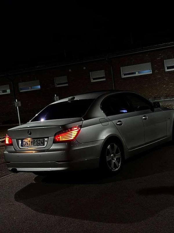 Gebraucht BMW 523 190 PS (139 kW) 2007 Limousine