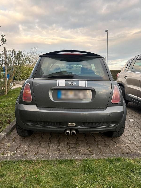 Usado Mini Cooper S 163 HP (119 kW) 2002 Cinzento Citadino
