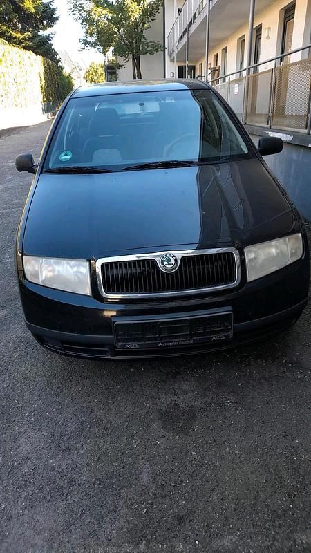 Schwarz Gebraucht 2004 Skoda Fabia Kleinwagen | 499 € (Superpreis) - Bild 1/4