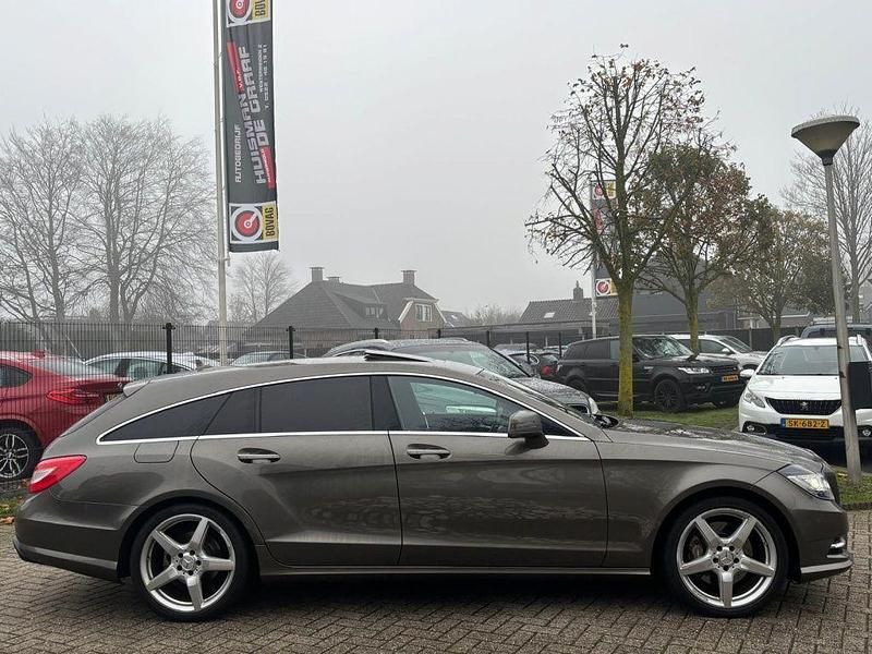 Gebraucht Mercedes CLS350 Shooting Brake AMG 266 PS (195 kW) 2014 Grau Kombi
