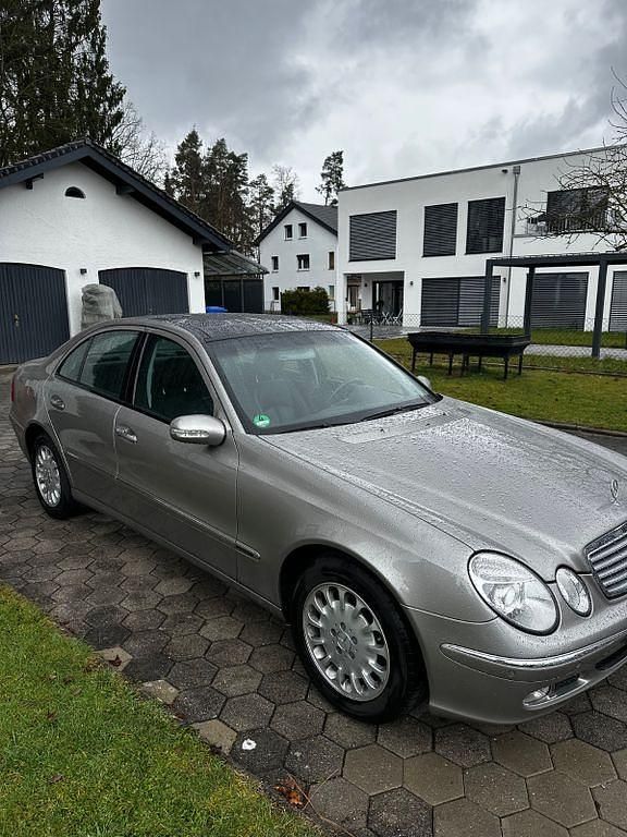 Gebraucht Mercedes E280 Elegance 177 PS (130 kW) 2004 Limousine