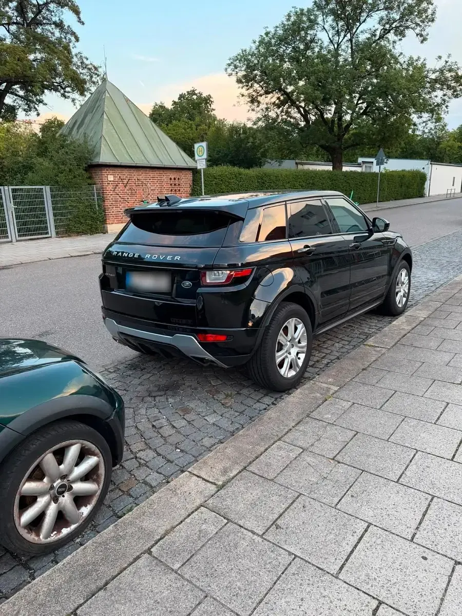 Gebraucht Land Rover Range Rover evoque 150 PS (110 kW) 2018 Schwarz SUV