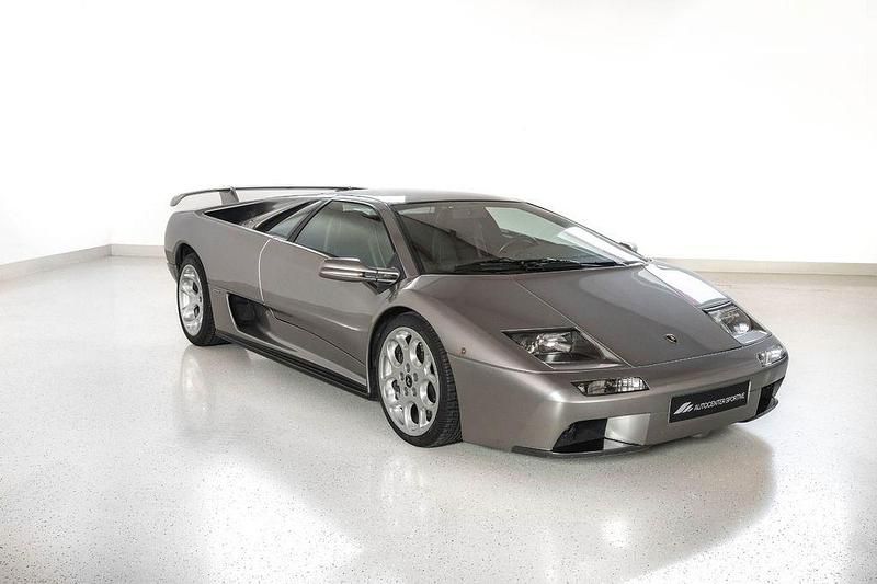 Grau Gebraucht 2001 Lamborghini Diablo Coupé | 579.990 € - Bild 1/4
