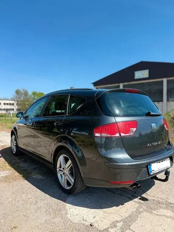 Second-hand Seat Altea 4You 125 CP (91 kW) 2010 Gri Monovolum
