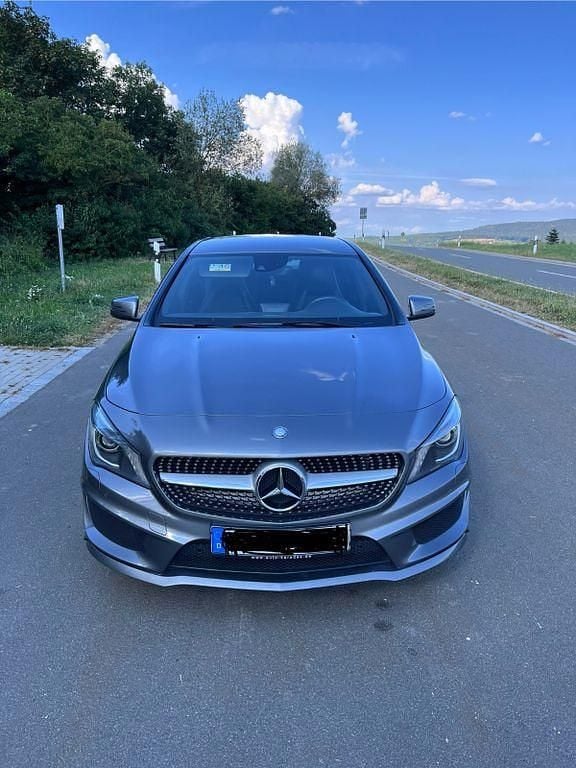 Gebraucht Mercedes CLA180 AMG line 122 PS (89 kW) 2014 Schwarz Limousine