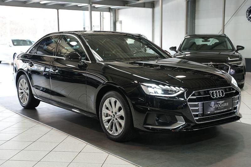 Gebraucht Audi A4 Sport 204 PS (150 kW) 2022 Schwarz Limousine