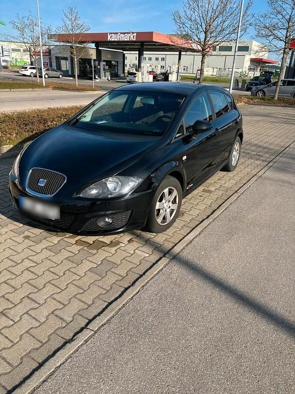 Schwarz Gebraucht 2011 Seat Leon Copa Kleinwagen | 3.600 € (Guter Preis) - Bild 1/4