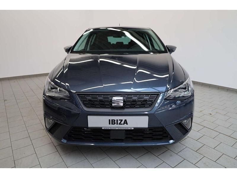 Neu Seat Ibiza 116 PS (85 kW) 2025 Magnetic grau metallic Kleinwagen