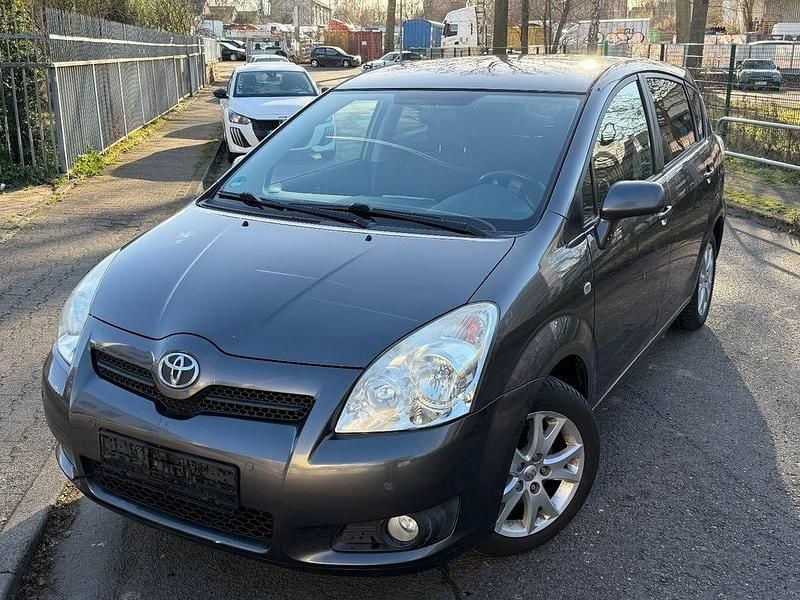 Gebraucht Toyota Corolla Verso Team 129 PS (94 kW) 2008 Grau Van / Kleinbus