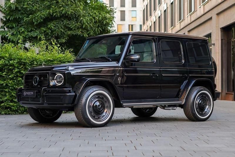 Schwarz Neu 2025 Mercedes G63 AMG Classic SUV | 422.450 € - Bild 1/4