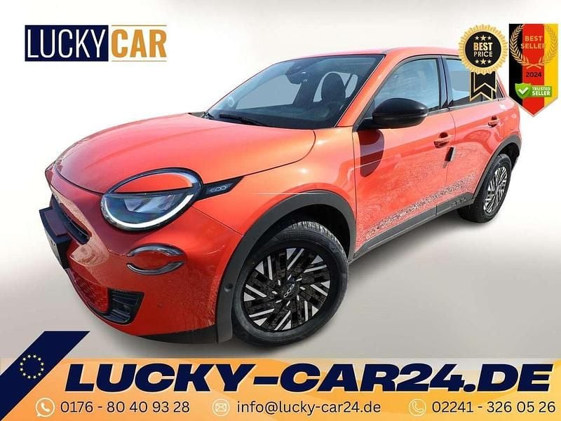 Sole orange metallic Neu 2025 Fiat 600 SUV | 22.233 € (Superpreis) - Bild 1/4