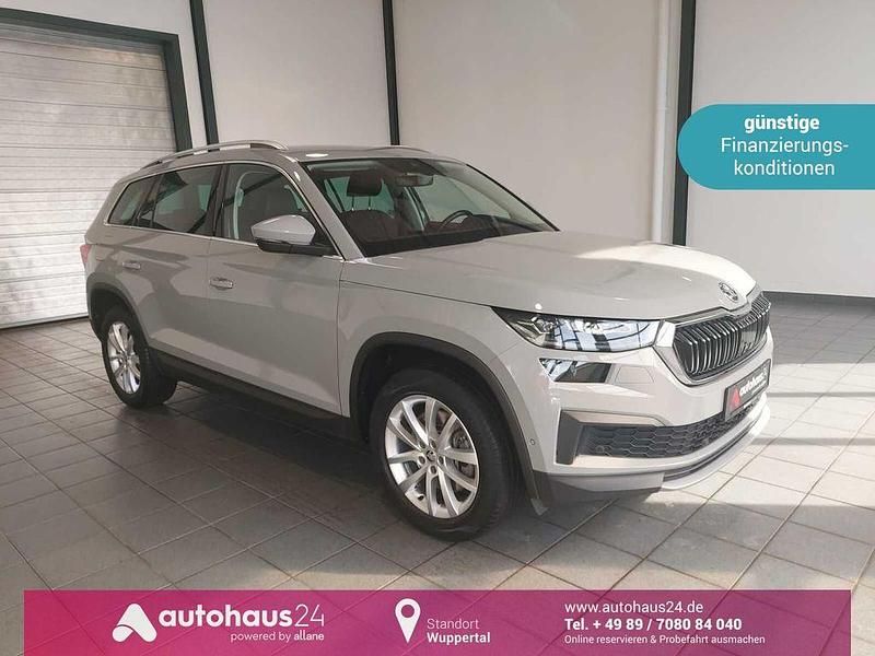 Grau Gebraucht 2022 Skoda Kodiaq Style SUV | 28.390 € (Superpreis) - Bild 1/4